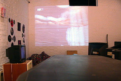 Instalacija Tri sobe, galerija SC, (s D. Friščićem i F.Rogićem), Zagreb, 2003.