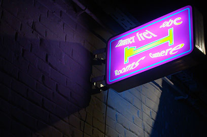 Instalacija Tri sobe, galerija SC, (s D. Friščićem i F.Rogićem), Zagreb, 2003.