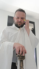 Trash, instalacija Top secret i perfomace, galerija Greta, 2011