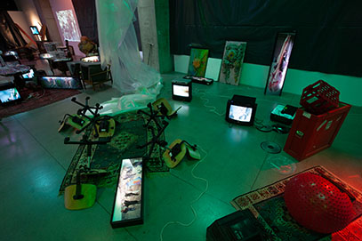 Brod luđaka, Davor Mezak, Danko Friščić, video instalacija, MSU, No galerija, 2014.