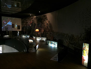 51. zagrebački salon, s Dankom Friščićem, video-instalacija, 2016.