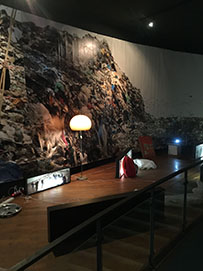 51. zagrebački salon, s Dankom Friščićem, video-instalacija, 2016.