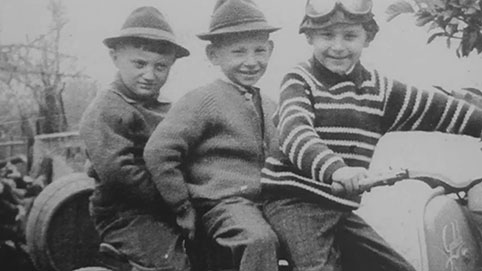 TROLIK, Davor Mezak, Danko, Friščić, Frane Rogić, instalacija, galerija Bačva, 2016.