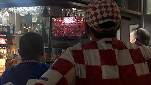 Top secret 2.8, instalacija 400x400 cm, 2 videa, galerija Greta, i skupna izložba Kad spomenici ožive, Prosvjeta, Zagreb, 2019.